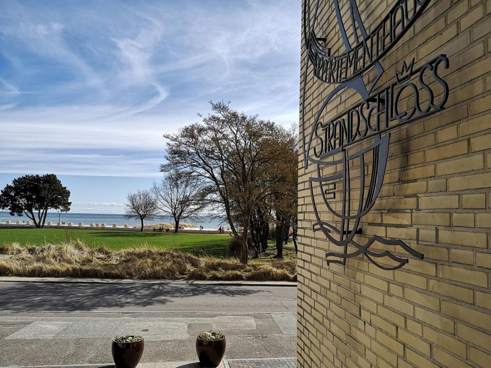 Strandschloss Strandkoje-Ostseeblick グレーミッツ エクステリア 写真